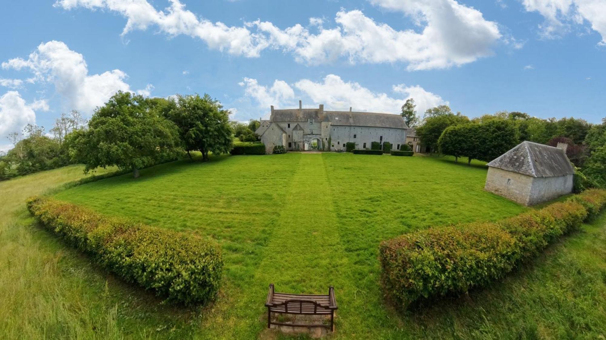 Manoir Du Quesnay Bed and Breakfast Mandeville-en-Bessin Buitenkant foto